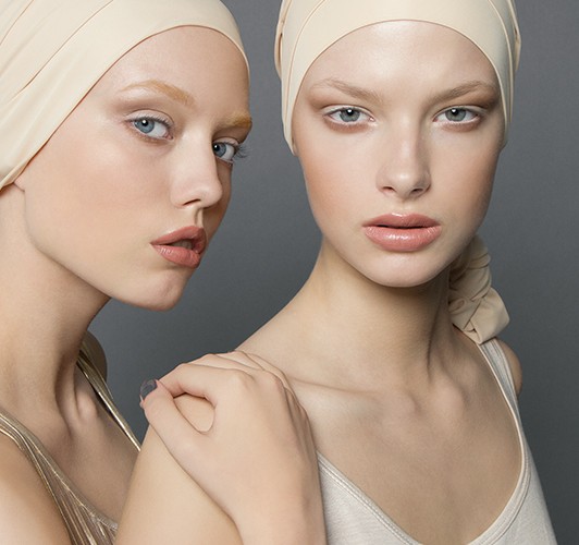 Complexion perfection: Hourglass cosmetics (Source: hourglasscosmetics.com - cropped to fit the page :))
